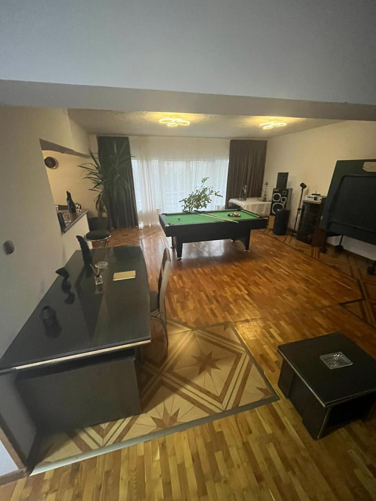 5 Bedrooms Luxury Apartment Villa Бухарест Экстерьер фото